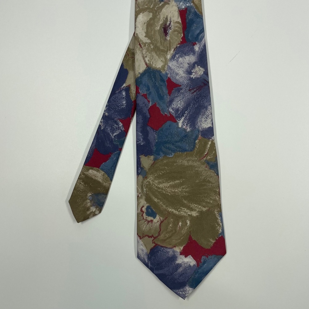 Surrey Blue Tan Red Floral Microfiber Necktie Mens OS